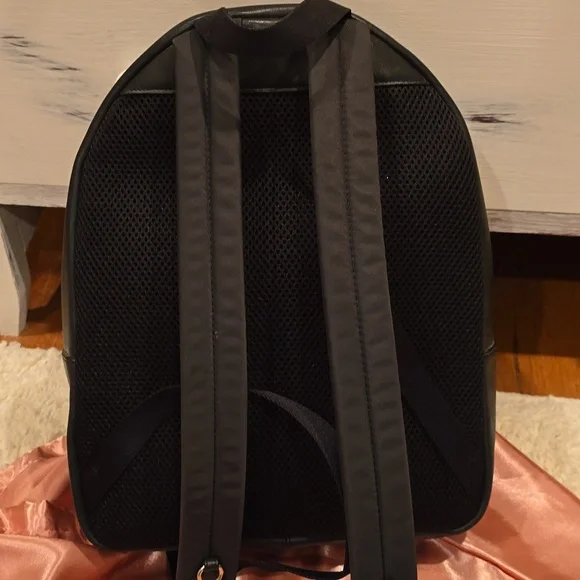 Coach Backpack NWOT Includes Dustbag - Picture 5 of 9